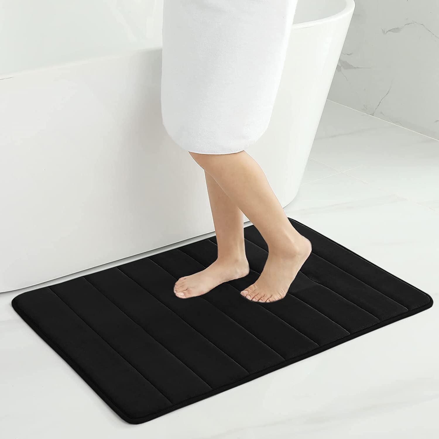 smiry Memory Foam Bath Mat, 60 x 90 cm, Extra Soft Non-Slip Bathroom Mat, Super Absorbent Bath Mats for Bathroom Floor, Machine-Washable Dry Bath Rug Foot Mat, Black