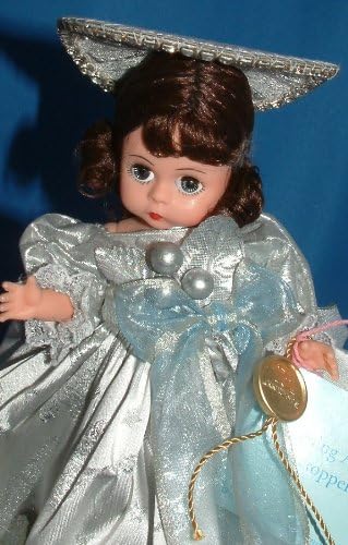 Madame Alexander - Glistening Angel Treetopper