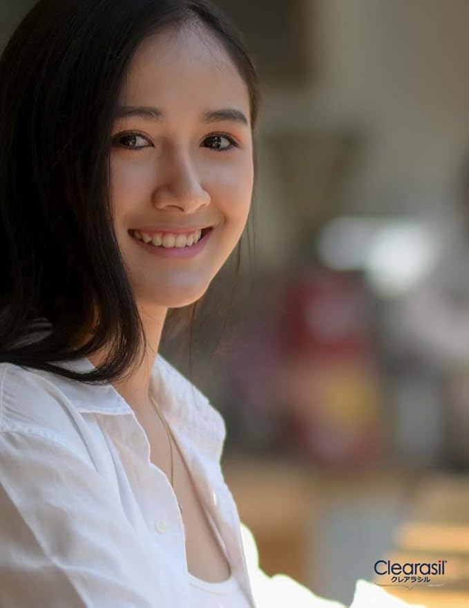 Amazon 第2類医薬品 ニキビ 治療薬 クレアラシル クリーム 肌色タイプ 18g クレアラシル ニキビ治療薬