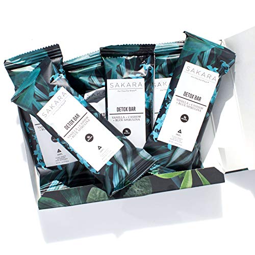 Protein Bar with Blue Spirulina, Vanilla, and Cashews, Vegan Detox Bar