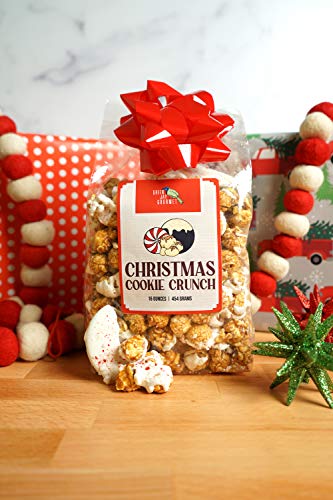 GREEN JAY GOURMET POPCORN – CHRISTMAS COOKIE CRUNCH CARAMEL POPCORN – HANDMADE & FRESH CARAMEL CORN W/PEPPERMINT OREO CHRISTMAS COOKIES & WHITE CHOCOLATE – GREAT GIFT FOR CHOCOLATE LOVERS – 16 OUNCE