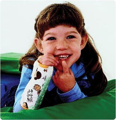 Snoopy Wrist Splint, Peds Right by Sammons Preston