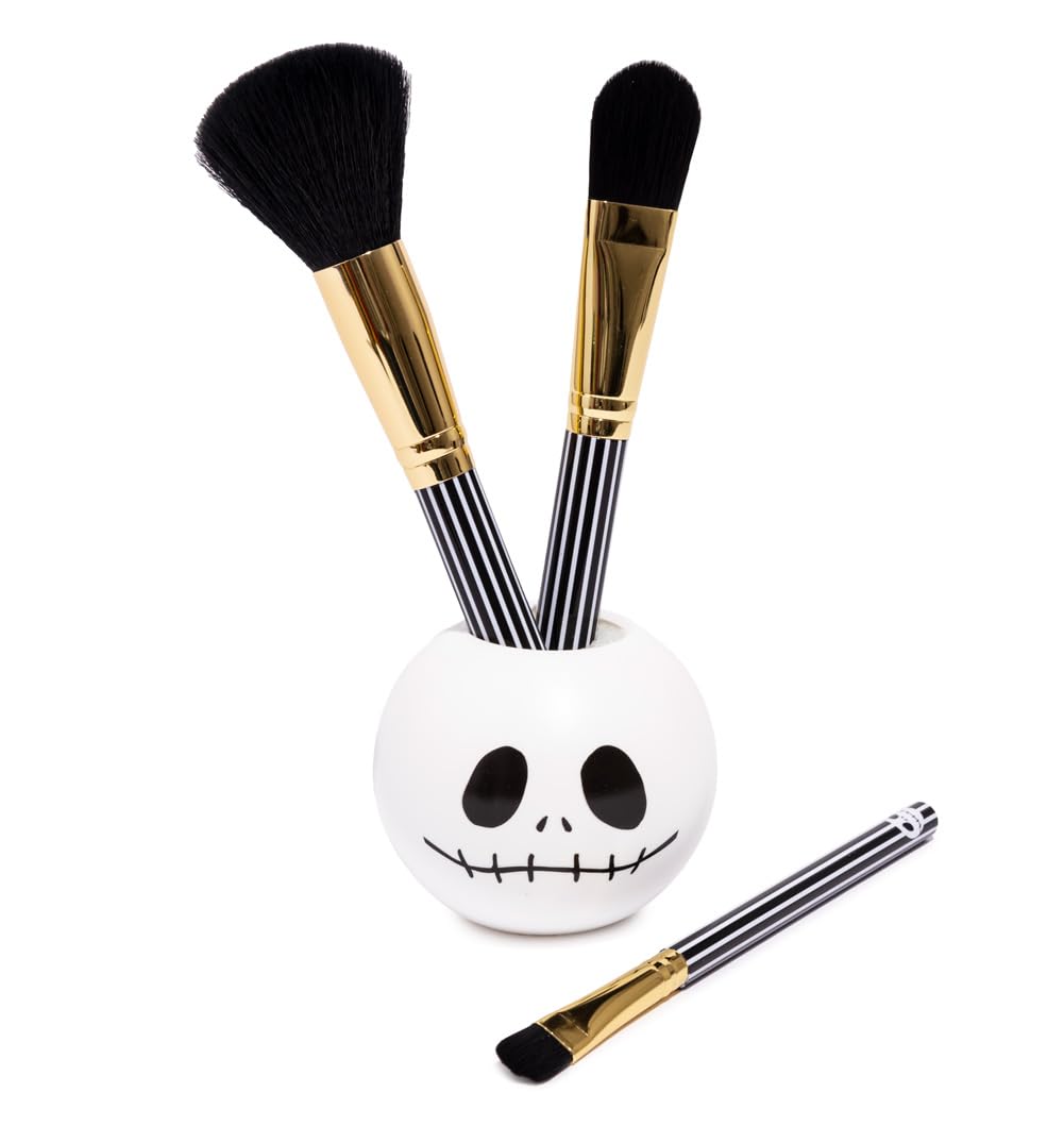 Disney The Nightmare Before Christmas Cosmetic Brush Set Makeup Jack Skellington | Mad Beauty | Beauming, Powder, Blush, Fun gift - With Brush holder