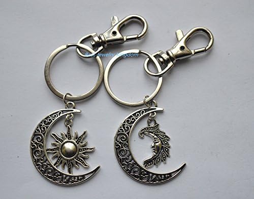 Set of 2 Moon And Sun Keychain, Crescent Moon Keychains, 2 Best Friends Keychain, Friendship Jewelry, Personalized，child keyring, sun and moon giftsbest gift keychain