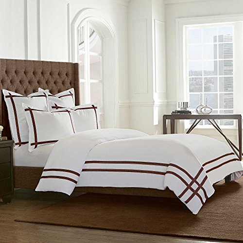 Wamsutta Montenegro Full/Queen Duvet Cover White / Brown