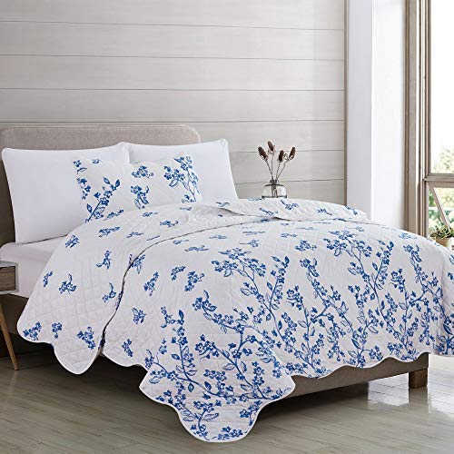 Great Bay Home 2Piece Reversible Quilt Set with Shams. AllSeason