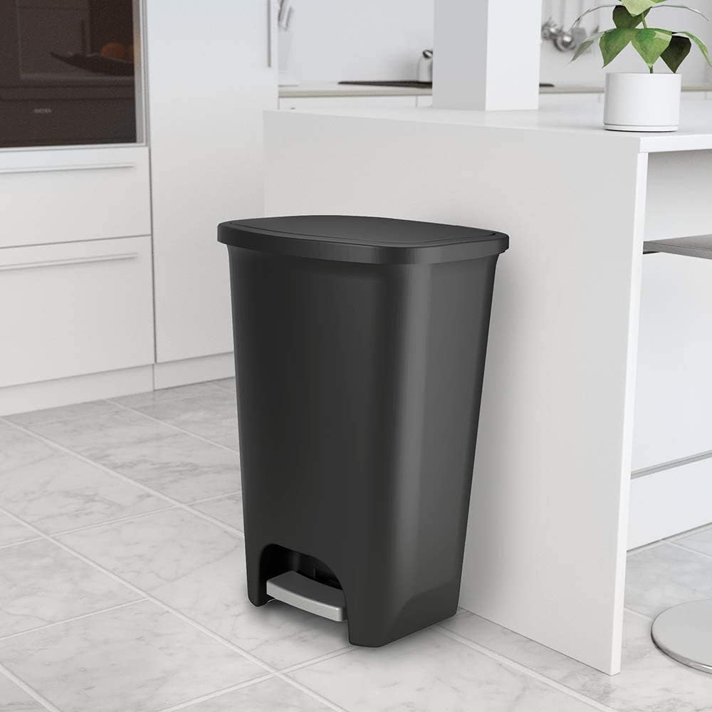GLAD 75L Extra Capacity Plastic Step Can with CloroxTM Odor Protection | Fits All 20 Gallon Trash Bags, 75 Liter, Matte Black: Home & Kitchen