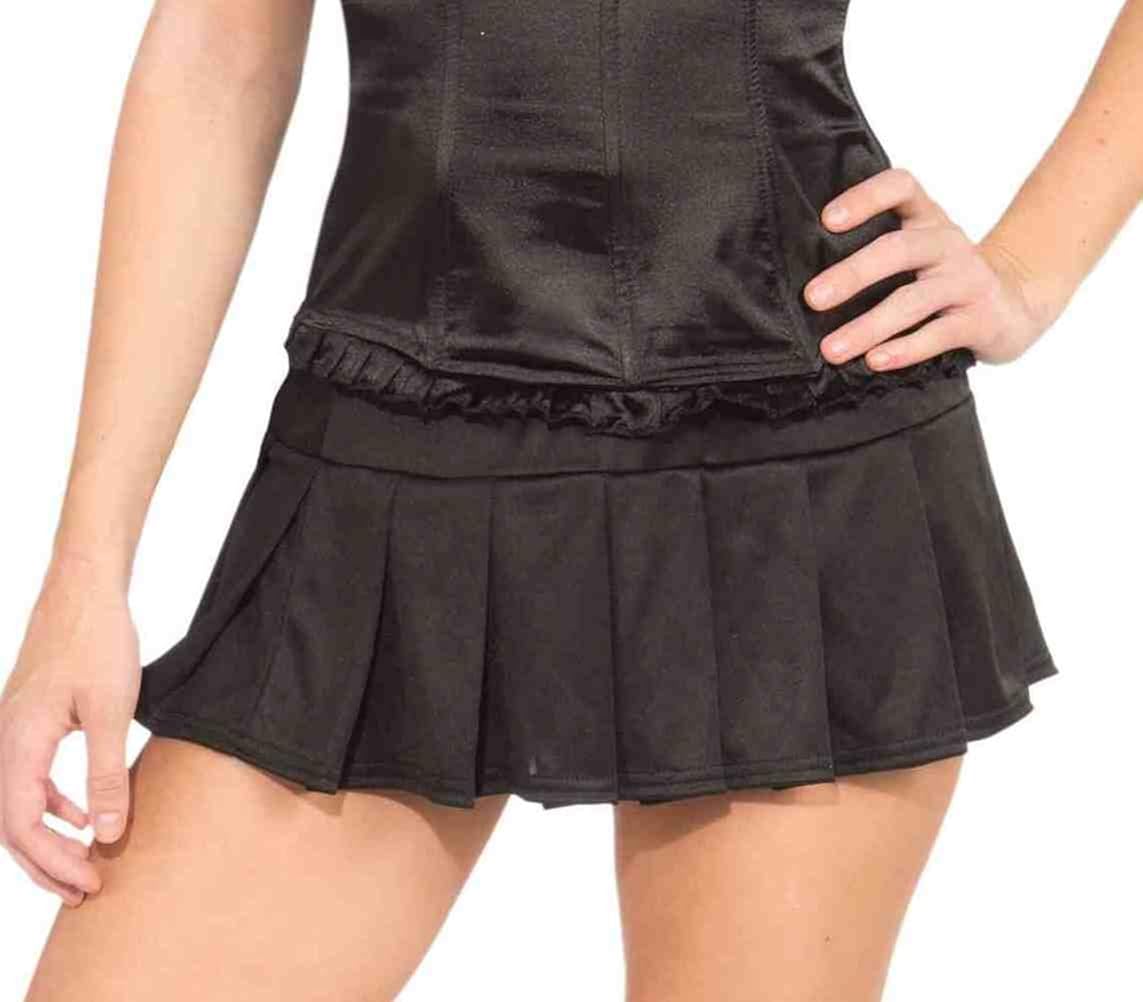 black pleated mini skirt outfit