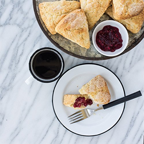 2 Nordic+Ware+Scottish+Scone+Cornbread