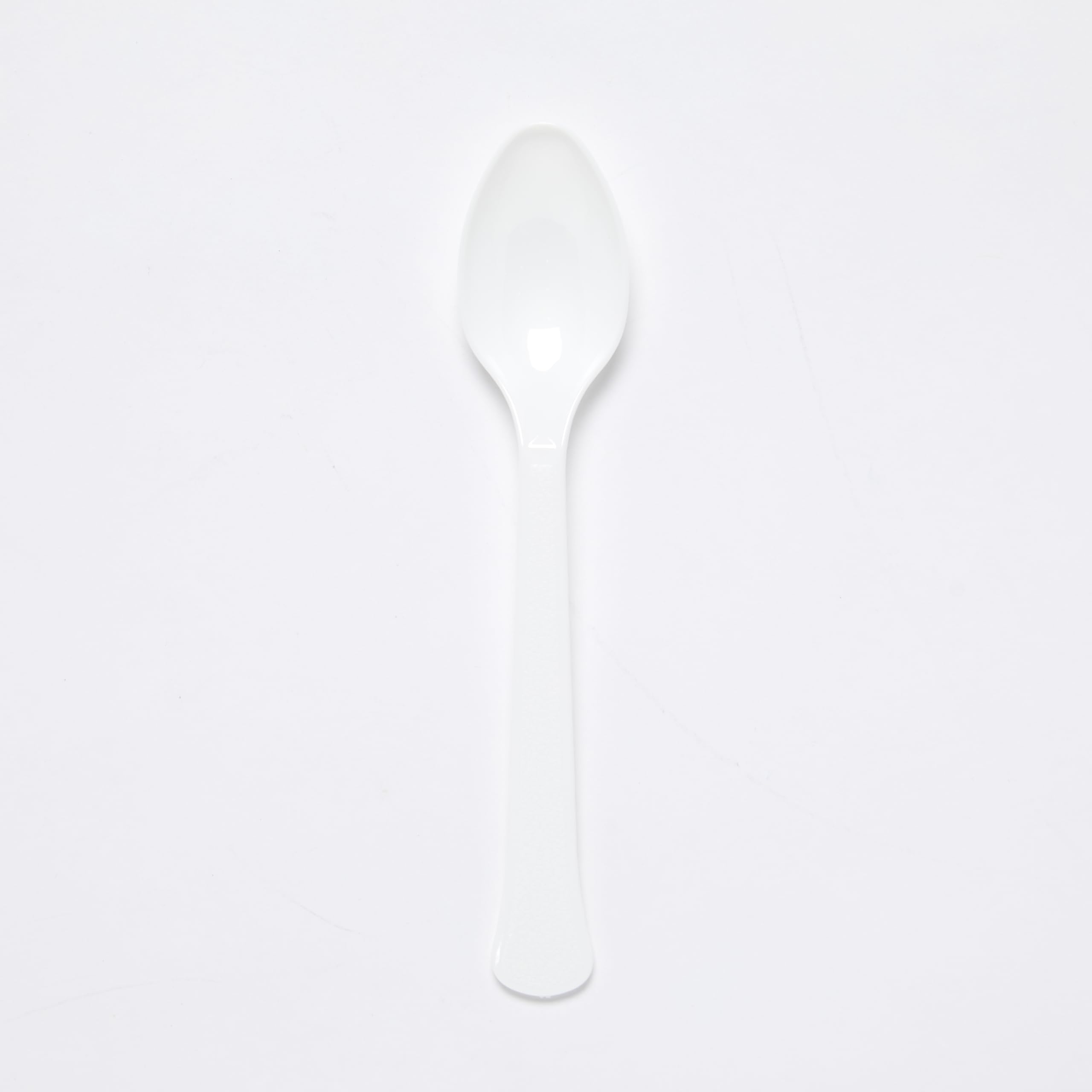 Amscan 9915409-217 - White Eco-Friendly Re-usable Dishwasher Safe Plastic Party Spoons - 24 Pack