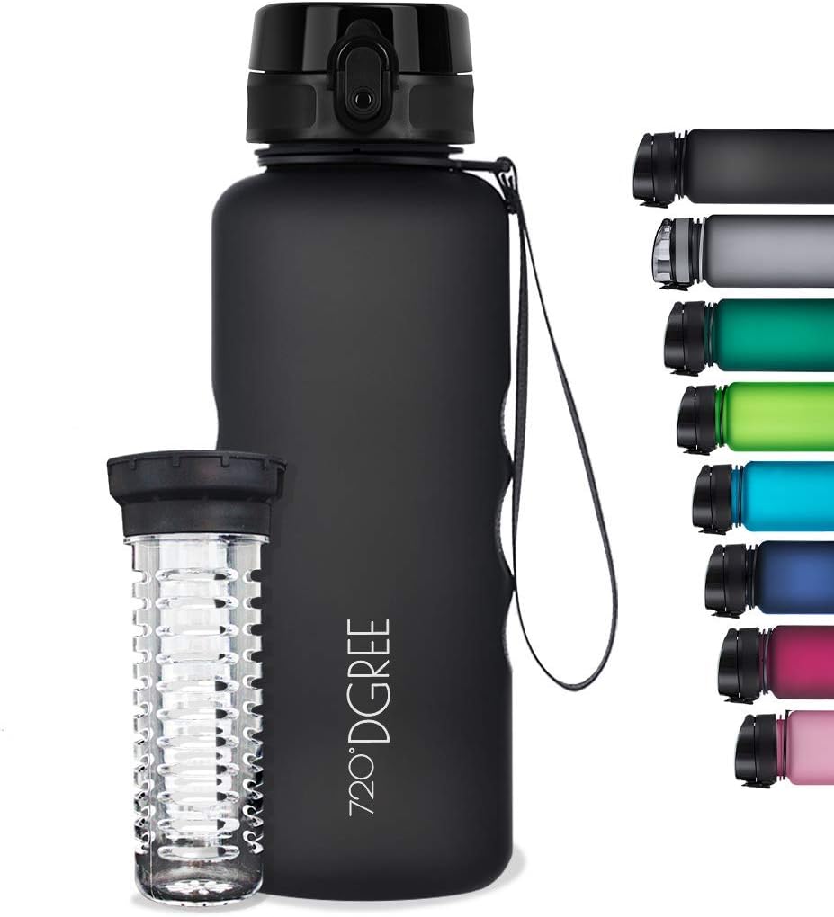 720°DGREE Trinkflasche “uberBottle“ softTouch +Früchtebehälter - 1,5L - BPA-Frei - Wasserflasche für Sport, Fitness, Outdoor, Wandern - Große Sportflasche aus Tritan - Leicht, Bruchsicher, Nachhaltig