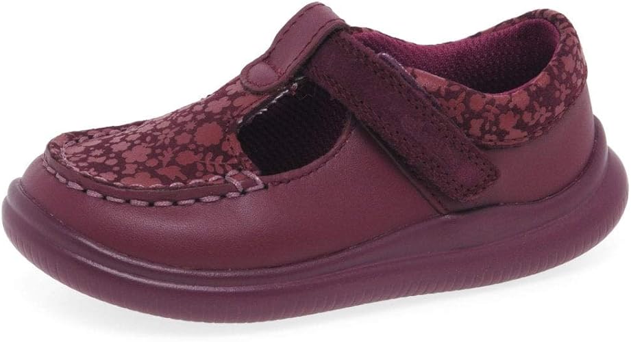 clarks girls first walkers