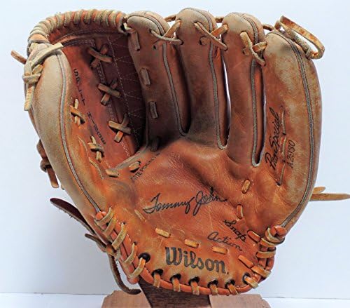 Preowned Wilson"Tommy John" 11.5" Baseball Glove Model #A2930 - Right Hand Thrower, Broken In and Game Ready (Free Shipping)