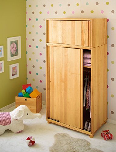 armario con puertas correderas y base