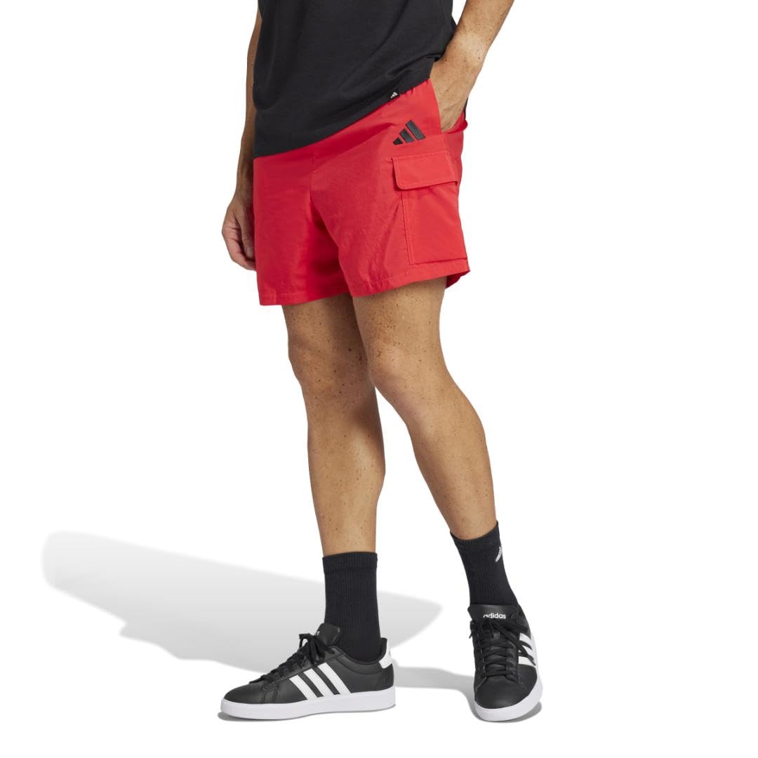 adidas Men's Essentials Linear Chelsea 7-Inch