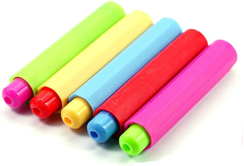 Fliyeong 4Pcs Chalk Clip Plastic Chalk Holder Chalk Cover for Teachers Kids School Office