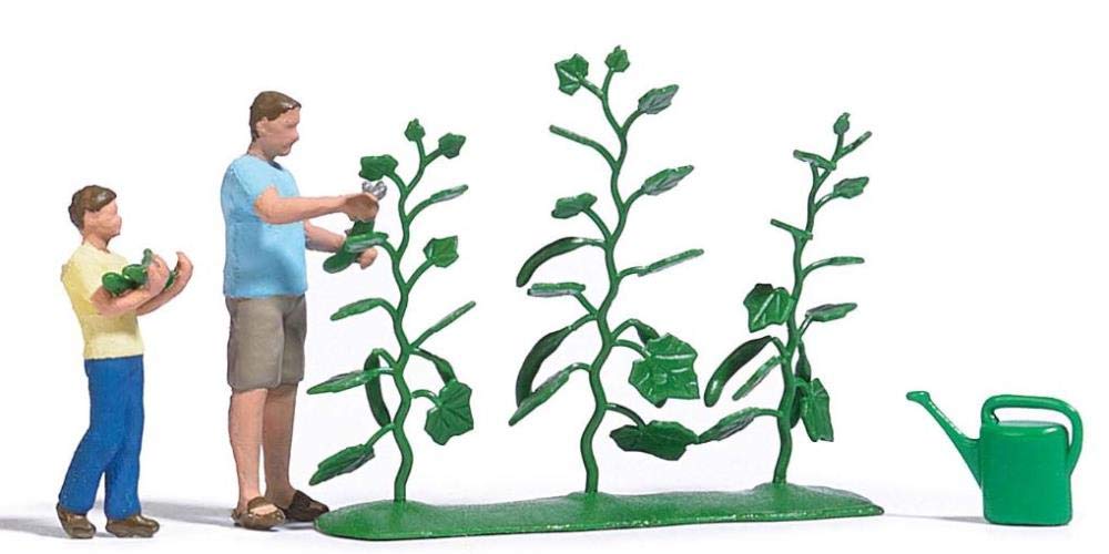 Busch H0 cucumber harvest