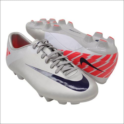 nike mercurial victory ii
