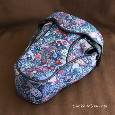 Amazon Co Jp 一眼レフ カメラ ケース Msサイズ リバティ カーム ネイビー おしゃれ かわいい 女子 カメラ バッグ ストラップは別売です お揃いでどうぞ カメラ ケース カメラ カバー 一眼 ケース カメラ