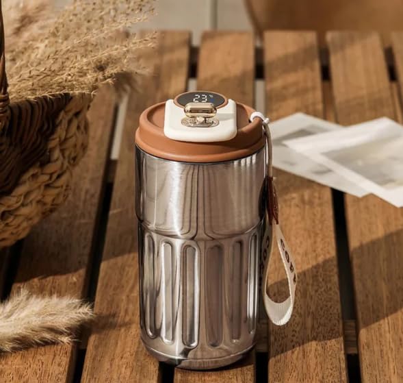 Copo Térmico Café 450ml Inox com Display Digital LED de Temperatura, Antivazamento, Portátil com Alça e Tampa, Isolamento a Vácuo, Mantém Bebidas Quentes e Frias por Horas (Prata/Inox)
