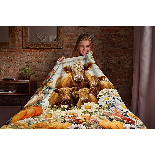 Highland Cow Throw Blanket Gift for Girls Boys Flower Blanket Gift for Kids Super Soft Lightweight Flannel Pumpkin Blankets for Bed Sofa Couch 40x50Inch