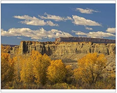 amazon com media storehouse 10x8 print of autumn landscape upper blue hills wayne county utah usa 18241471 posters prints amazon com