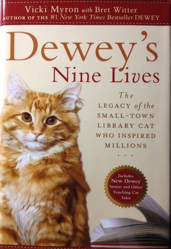 Dewey's Nine Lives 1616648465 Book Cover