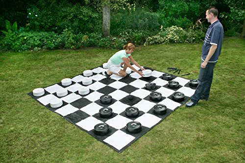 Garden Games Giant Checkers Set with Giant Mat - Thumbnail 3