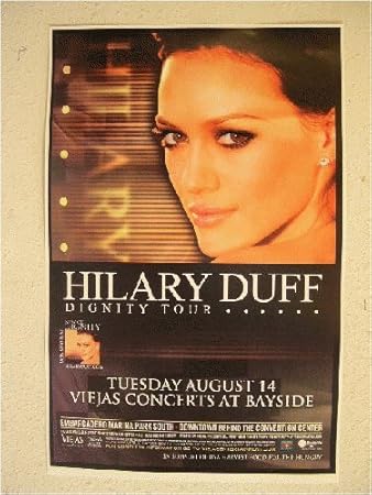 Amazon Com Hilary Duff Poster Sexy Shot Dignity Tour Prints Posters Prints