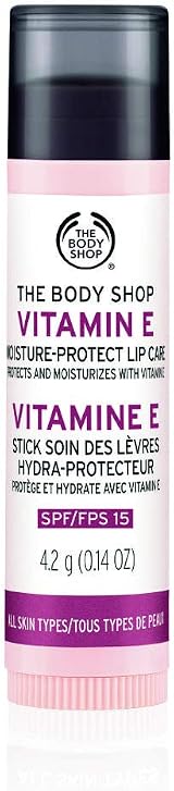 The Body Shop Vitamin E Lip Care SPF15 Hydrating Balm Protection view 2
