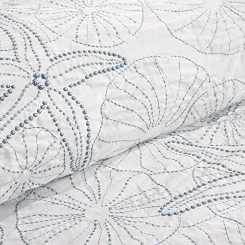 Harbor House 4-Piece Maya Bay Cotton Embroidered Oversized Comforter Set, Queen, White