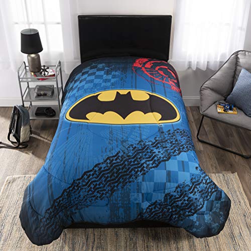 DC Comics Batman Soft Microfiber Comforter, Sheets and Plush Cuddle Pillow Bedding Set Twin Size 5 Piece Bundle Pack