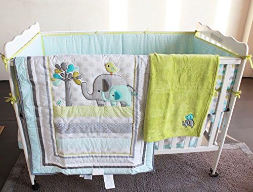cot quilt and bumper