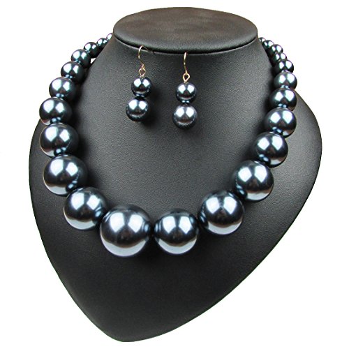 Womens Faux Big Pearl Choker Necklace and Earring Set Fashion Pearl Set