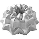 Nordic Ware Vintage Star Bundt Cake Pan, quotL x 9.67&quotW x 3.9&Quoth, Silver