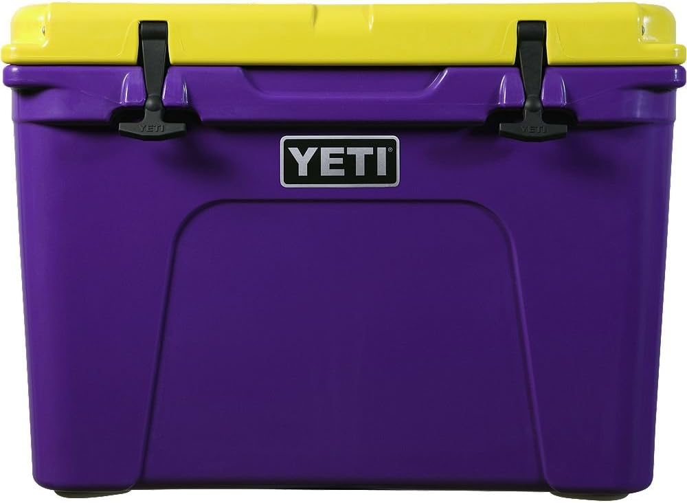 lunch box with hard inner liner