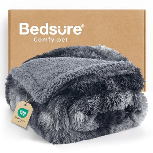 Bedsure Waterproof Faux Fur Blanket