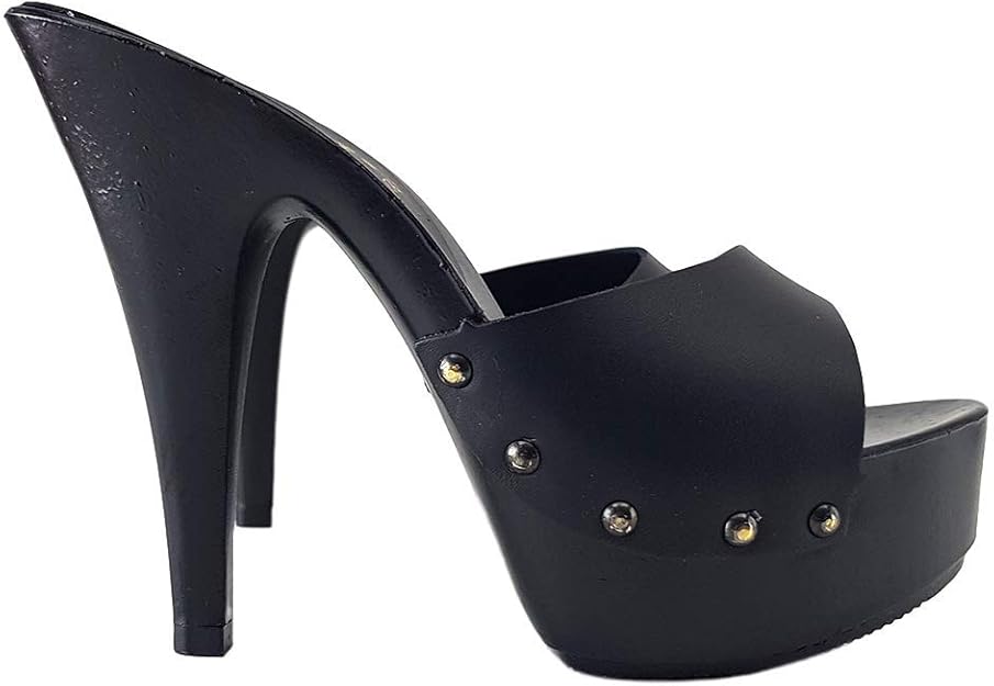 kiara clogs