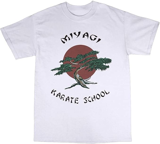 Amazon Tシャツ 宮城空手学校tシャツ Tシャツ カットソー 通販