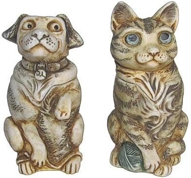 dog and cat figurines