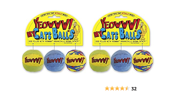 yeowww my cats balls