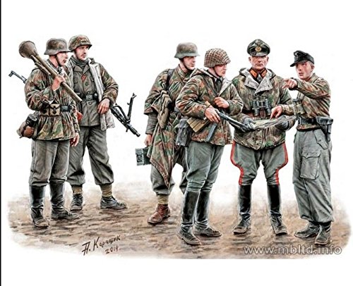 LETS STOP THEM HERE GERMAN MILITARY MEN 1945 1/35 MASTER BOX 35162 FREE SHIPPING