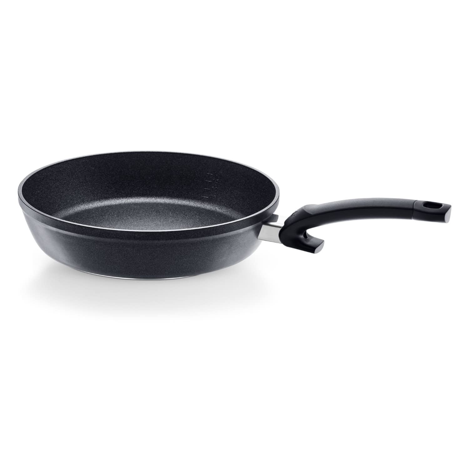 Fissler Adamant Comfort/Bratpfanne 28 cm – Aluminium-Pfanne Made in Germany, kratzfest & antihaft-beschichtet, robust, Induktion geeignet