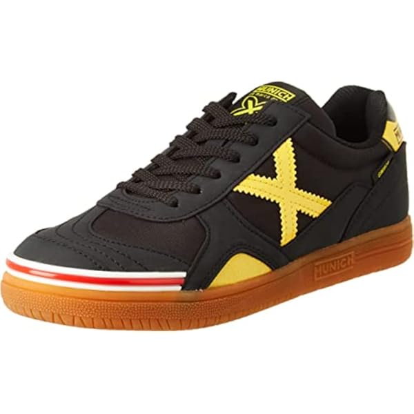 Amazon.com | Munich Unisex Low-Top Sneakers, Red, 7.5 US Men