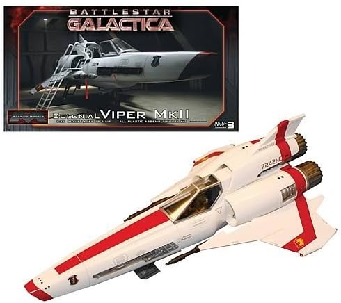 Battlestar Galactica Colonial Viper Mark II 1/32 plastic model kit / Battlestar Galactica Viper Mark II Model Kit [parallel import]