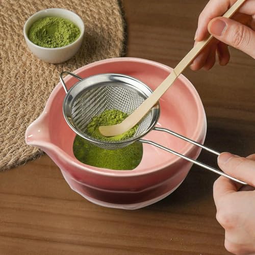 Juego de 8 Batidor de Matcha, Kit Matcha con Tazón Cerámica, Soporte Cerámica, Batidor, Cuchara, Colador, Cucharilla, Porta Cuchara y Paño de Cocina para Hacer Japonés Té Verde Ceremonia Regalo (Rosa)