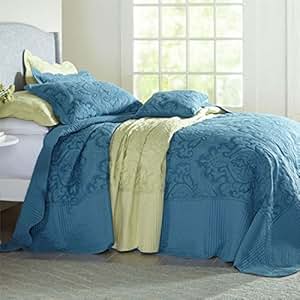 Amazon.com: BrylaneHome Amelia Bedspread (Lagoon,Queen): Home & Kitchen