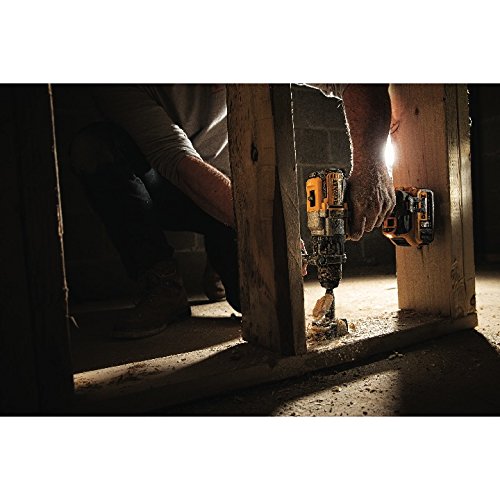 DEWALT 20V MAX XR Hammer Drill (DCD996P2) - Image 8