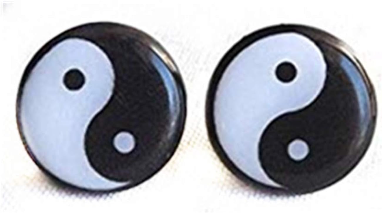 because meet you Ying Yang Earrings Black and White