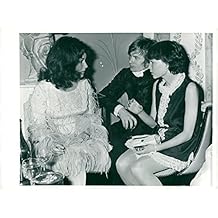 Vintage photo of Elizabeth Taylor along with Rudolph Nureyev and Mia Farrow